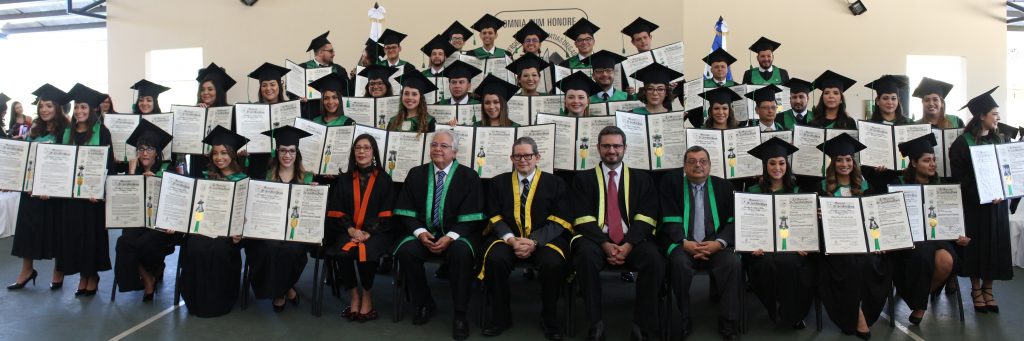 Graduados Comunicaciones ECC 2020