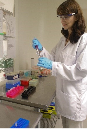 LABORATORIO DE BIOLOGÍA MOLECULAR (LBM-UJMD)