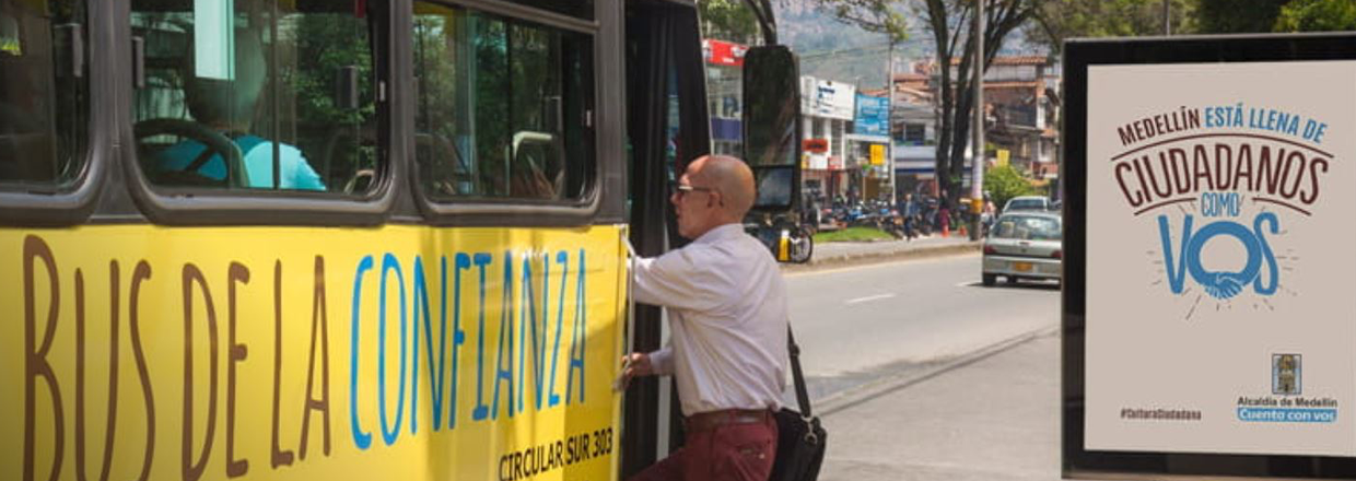 Bus de la confianza, Colombia